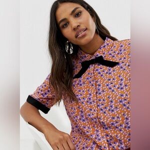 Vila retro print blouse with faux bow tie and contrast details | size 10